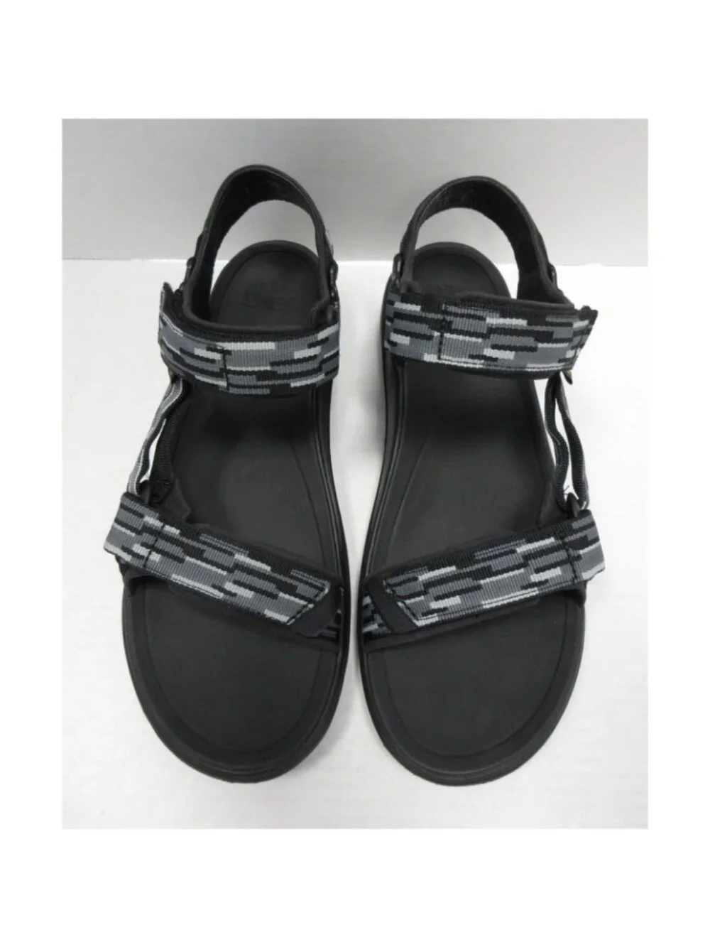 Teva Sandals 11 M Terra Float 2 Universal 2.0 Strappy Hiking NEW